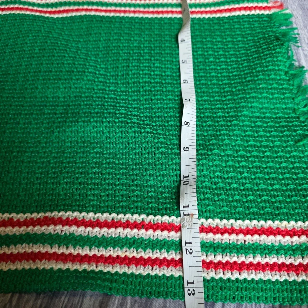 Hand Knitted‎ Green Red White Stripe Placemats x4 Christmas Holiday